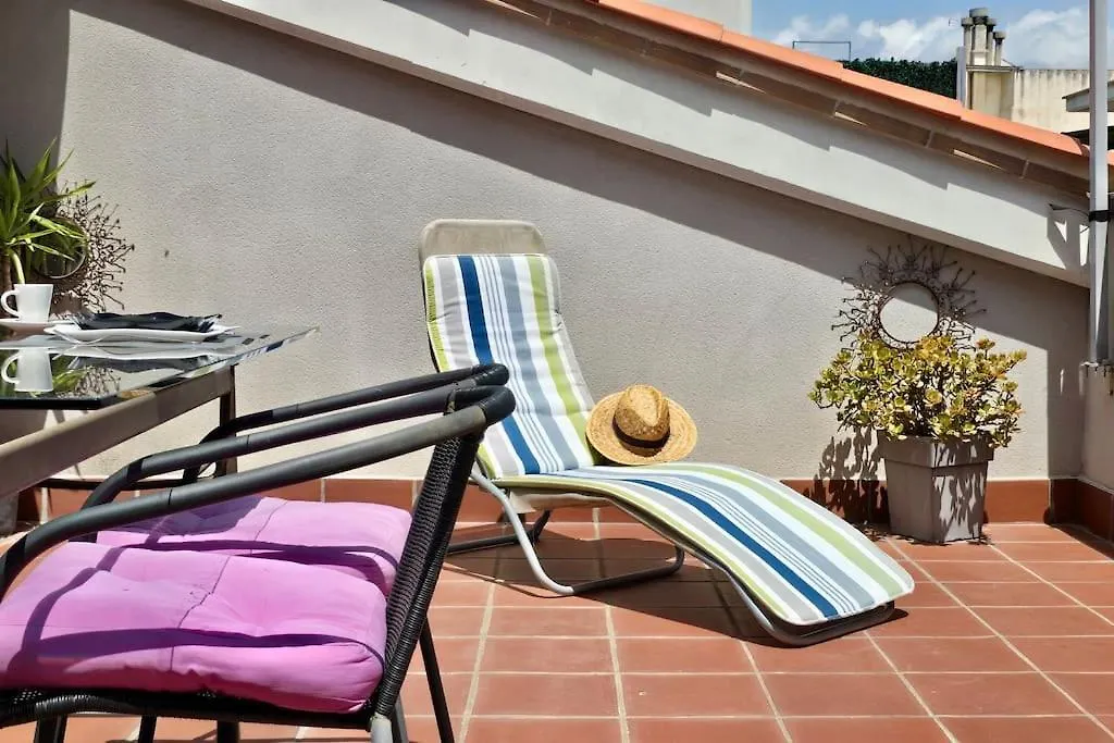 Penthouse 100M From Sea With Terrace, Near Bcn Apartment Mataro