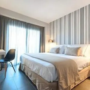 New Colon Hotel